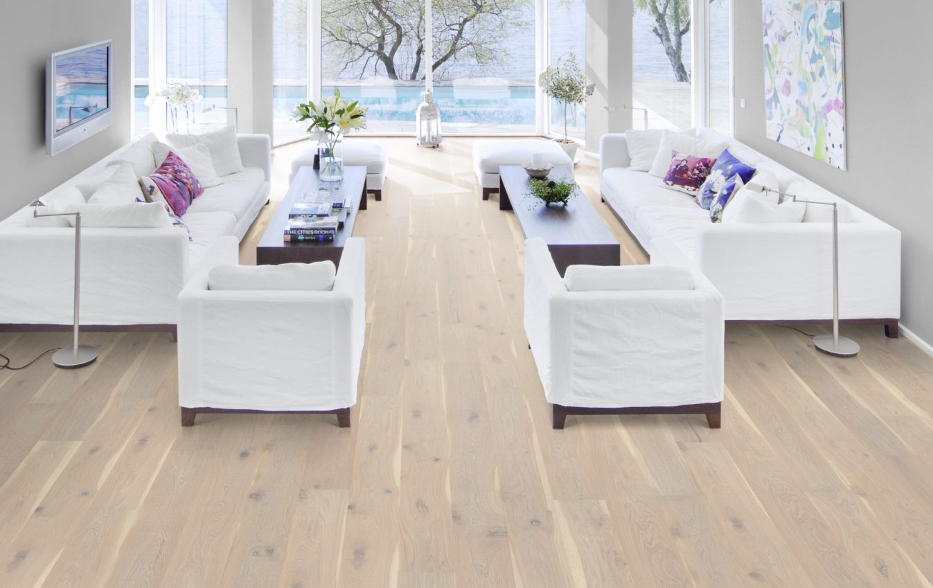 Паркетная доска Kahrs Новая классика Дуб Кружево Nouveau Lace 151NAYEKS1KW240 Lively 2420×187×15 фото в интерьере